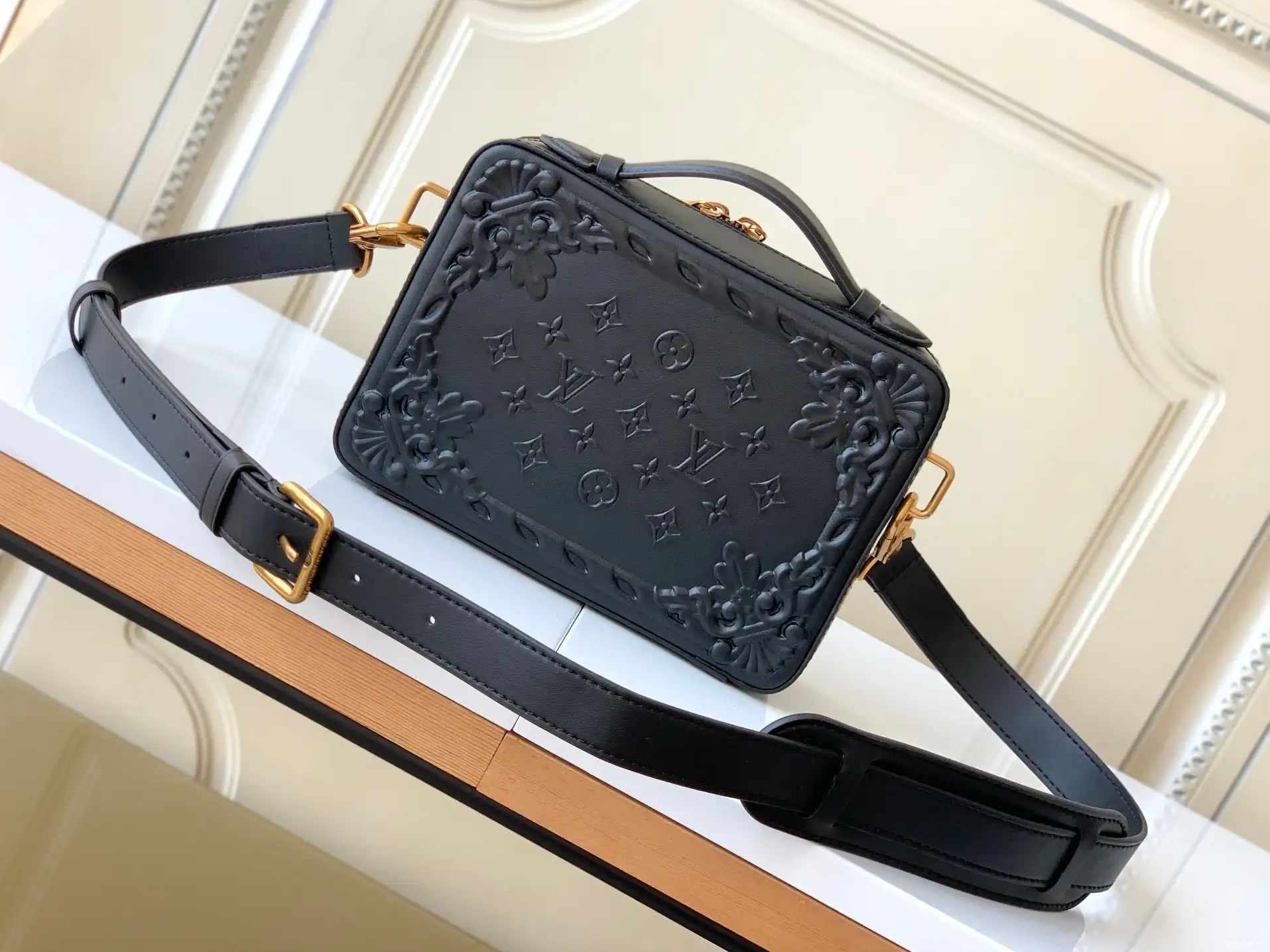 First bag ru SOFT MINI LOUIS VUITTON TRUNK 0627